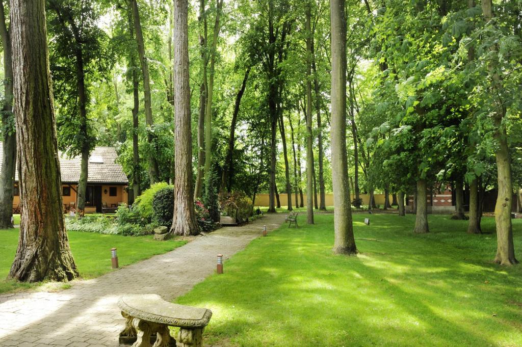 Hotel Logis Le Quai Fleuri Les Villages Voveens Zimmer foto