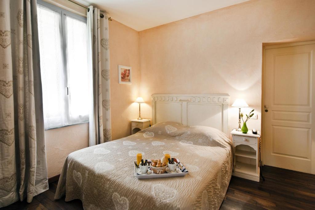 Hotel Logis Le Quai Fleuri Les Villages Voveens Zimmer foto