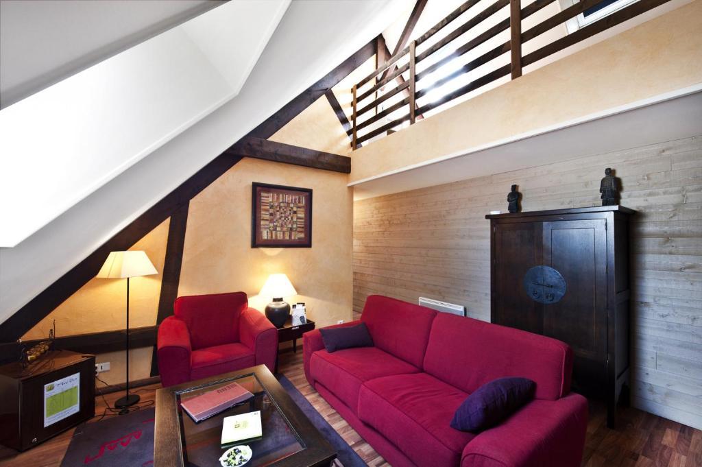 Hotel Logis Le Quai Fleuri Les Villages Voveens Zimmer foto